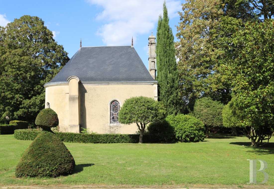Dans la Sarthe, à l’est du Mans, un château du 19e siècle d’inspiration Renaissance dans son parc de onze hectares - photo  n°36